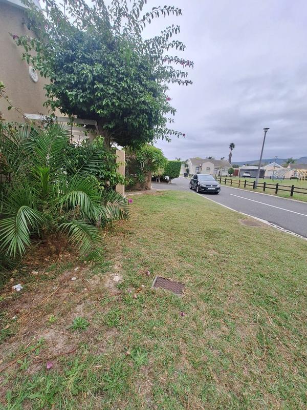 3 Bedroom Property for Sale in Plattekloof Glen Western Cape